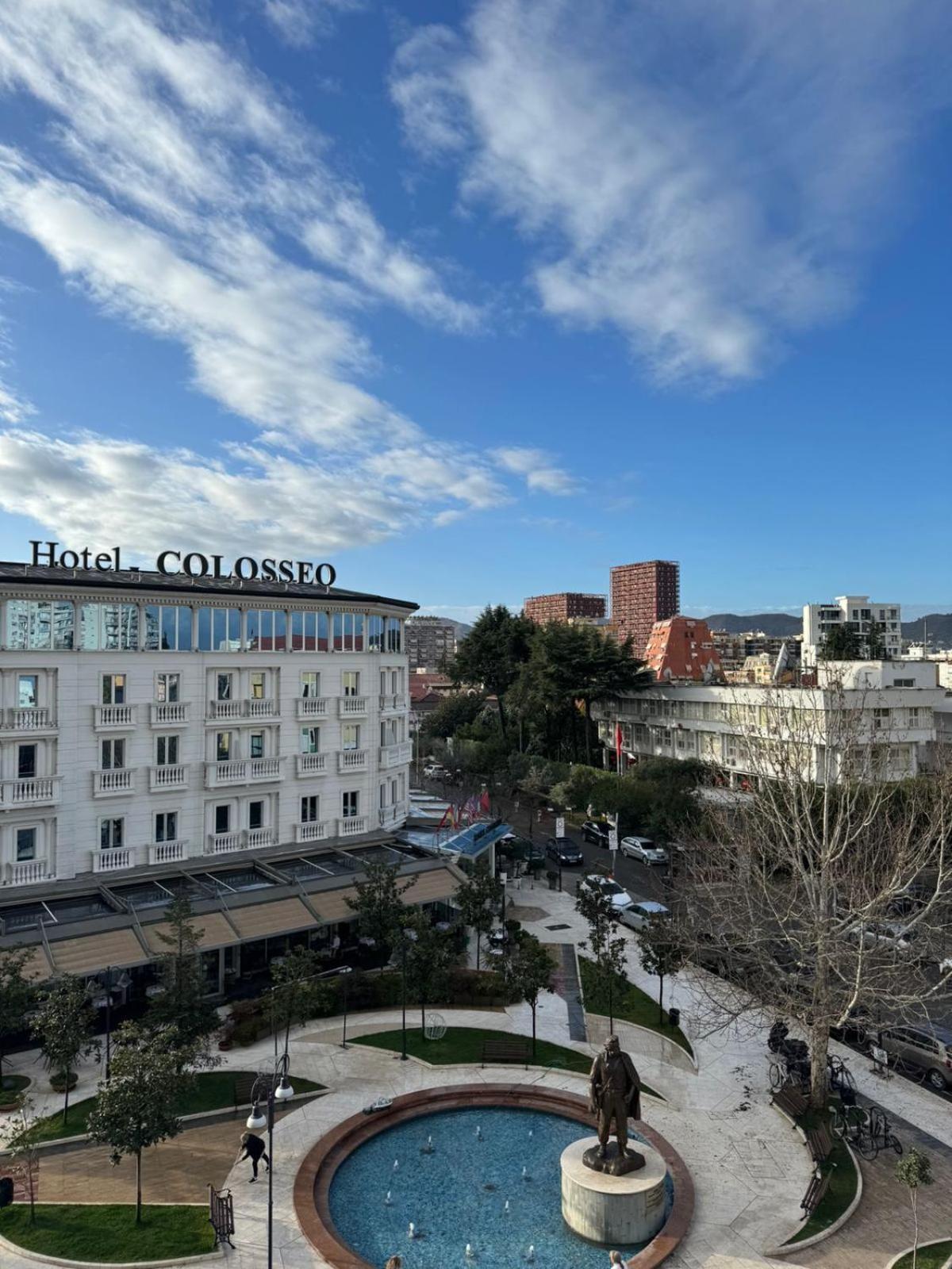 Avenue 02 *